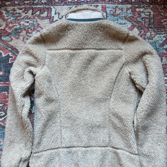 Patagonia Women's Classic Retro-X Fleece Jacket, Medium - Picture 3 of 6